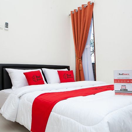 Hotel Reddoorz @ Pasir Luyu Buahbatu Bandung Exteriér fotografie