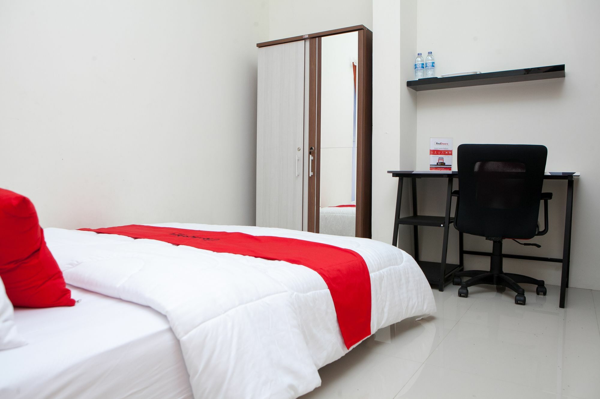 Hotel Reddoorz @ Pasir Luyu Buahbatu Bandung Exteriér fotografie